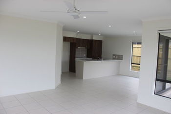 Image 6 for 15 Splendour Cct, Yarrabilba  QLD  4207