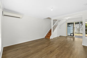 Image 4 for 2/34 Edmondstone St, Newmarket  QLD  4051