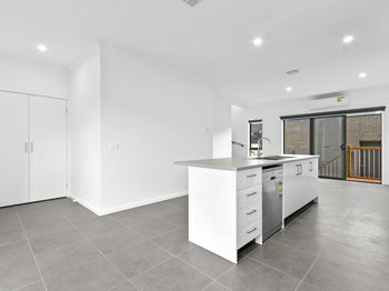 Image 4 for 36 Delosperma Mews, Clyde  VIC  3978