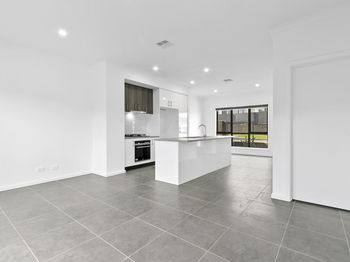 Image 5 for 36 Delosperma Mews, Clyde  VIC  3978