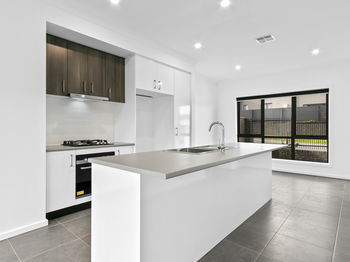 Image 3 for 36 Delosperma Mews, Clyde  VIC  3978