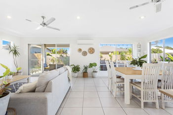 Image 4 for 28 Crater St, Caloundra West  QLD  4551