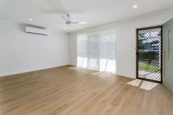 Image 6 for 30-32 Queen St, Caboolture South  QLD  4510