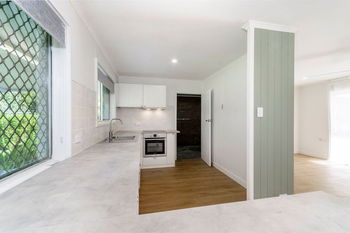 Image 5 for 30-32 Queen St, Caboolture South  QLD  4510