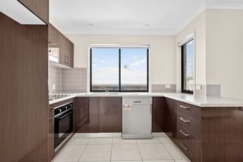 Image 3 for 1a/165 Ann Street, Kallangur  QLD  4503