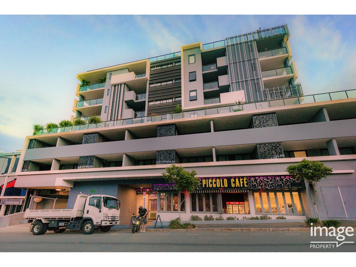 Main listing image for 409/29 Robertson St, Fortitude Valley  QLD  4006