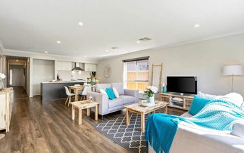 Image 4 for 9 Aylesbury Terrace, Werribee  VIC  3030