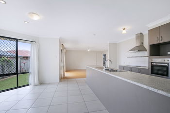 Image 3 for 83 Cowie Rd, Carseldine  QLD  4034