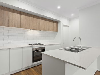 Image 3 for 19 Mollyan Ave, Charlemont  VIC  3217