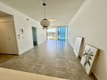 Image 4 for 2107/397 Christine Ave, Varsity Lakes  QLD  4227