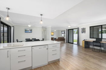 Image 3 for 201 Mallawa Drive, Palm Beach  QLD  4221