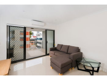 Image 4 for 11/23 Allenby St, Spring Hill  QLD  4000