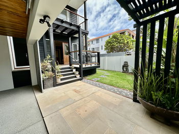 Image 6 for 22 Jefferson Ln, Palm Beach  QLD  4221