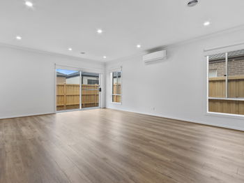 Image 5 for 13 Stodart St, Tarneit  VIC  3029