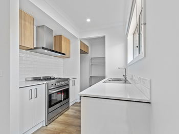 Image 4 for 13 Stodart St, Tarneit  VIC  3029