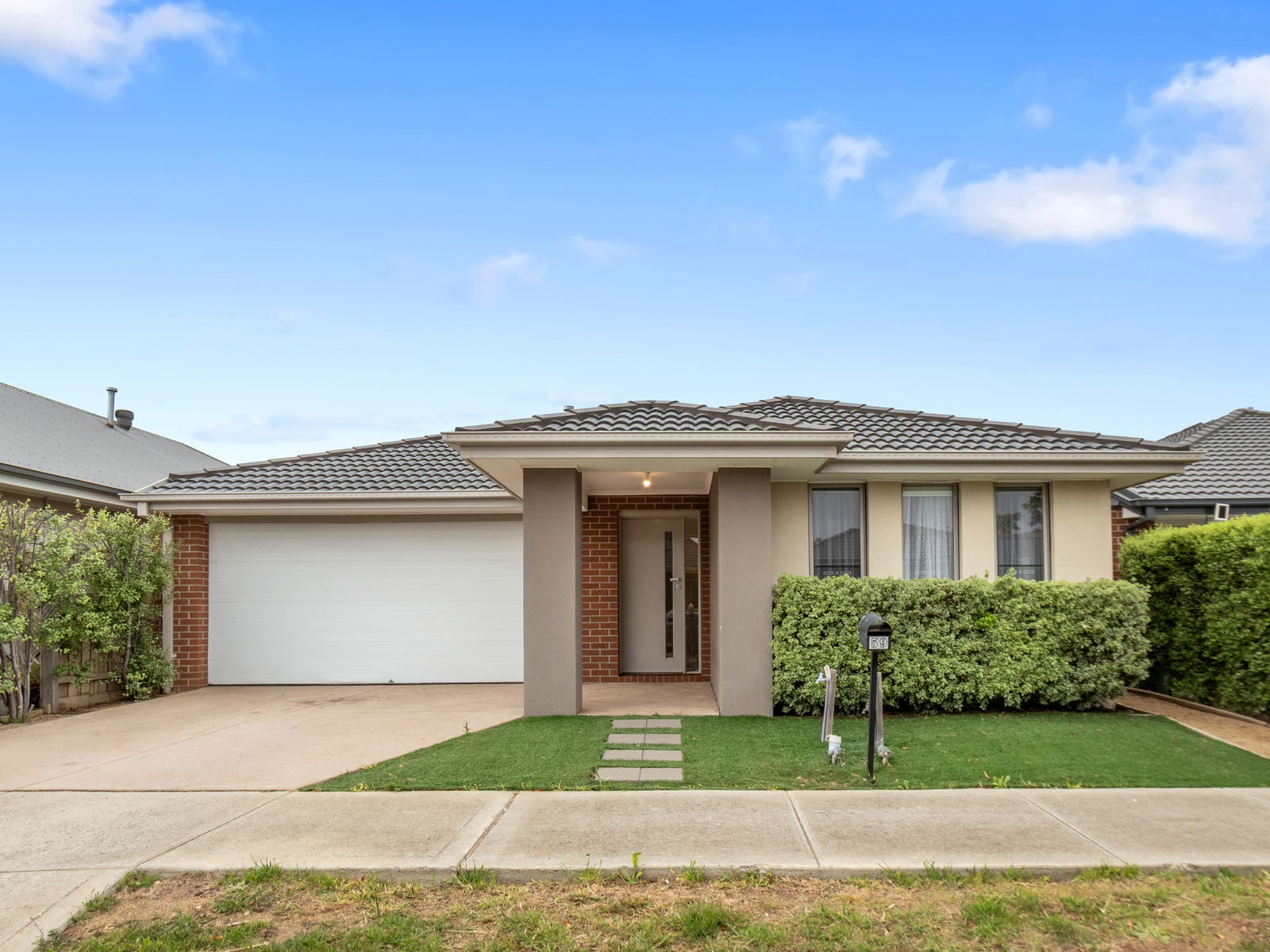 Main listing image for 59 Jindalee Wy, Werribee  VIC  3030