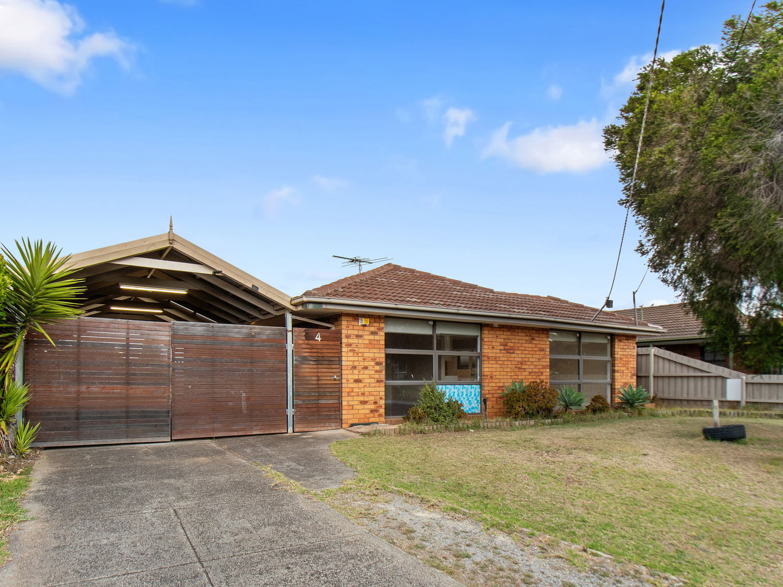 Main listing image for 4 Vernon Ct, Hoppers Crossing  VIC  3029