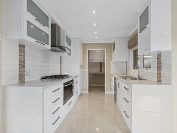 Image 3 for 4 Vernon Ct, Hoppers Crossing  VIC  3029