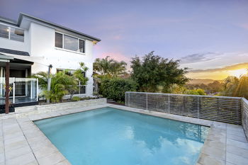 Image 5 for 10 Correa Ct, Elanora  QLD  4221