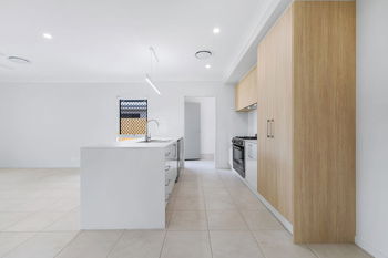 Image 4 for 19 Grandtown Dr, Morayfield  QLD  4506