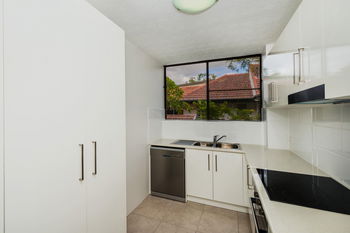 Image 3 for 2/12 Brasted St, Taringa  QLD  4068