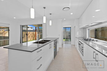 Image 3 for 9 Rainworth Pl, Doolandella  QLD  4077