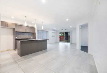 Image 3 for 4 David St, Caboolture South  QLD  4510