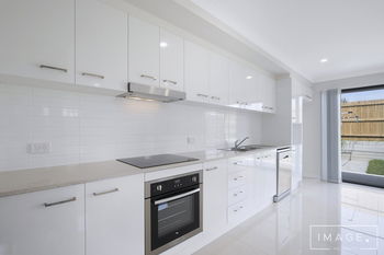 Image 3 for 1/4 Mount Emerald Street, Park Ridge  QLD  4125