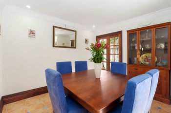 Image 4 for 122 Kedron Park Rd, Wooloowin  QLD  4030