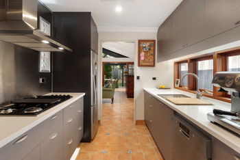 Image 5 for 122 Kedron Park Rd, Wooloowin  QLD  4030