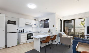 Image 4 for 2/55 Ernest St, Margate  QLD  4019