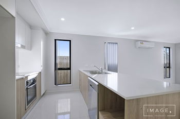 Image 3 for 1/7 Churchill St, Bellbird Park  QLD  4300