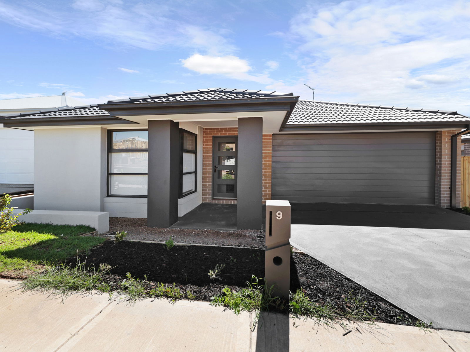 Main listing image for 9 Zoe St, Sunbury  VIC  3429