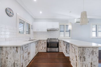 Image 4 for 77 Victoria Ave, Woody Point  QLD  4019