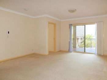Image 3 for 2/31 Rainey St, Chermside  QLD  4032