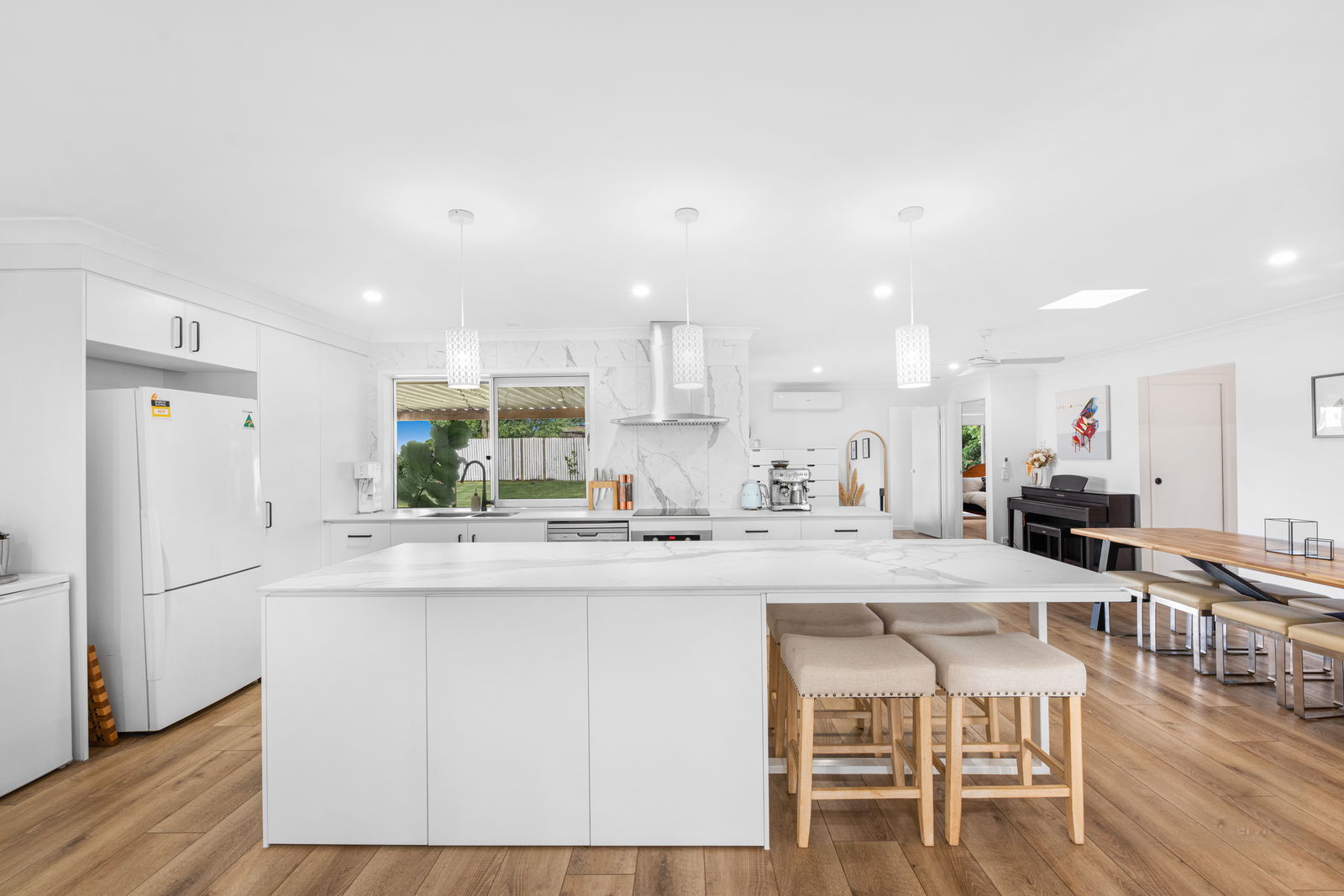 Main listing image for 54 Riverhills Rd, Middle Park  QLD  4074