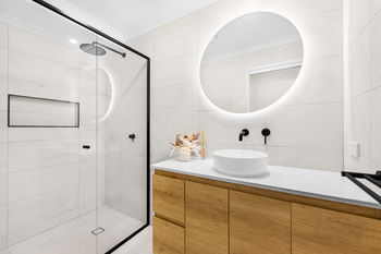 Image 6 for 54 Riverhills Rd, Middle Park  QLD  4074