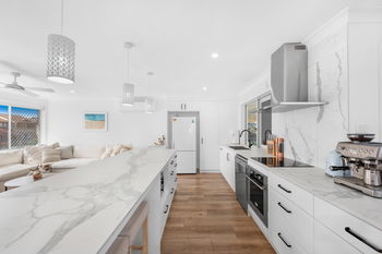 Image 4 for 54 Riverhills Rd, Middle Park  QLD  4074