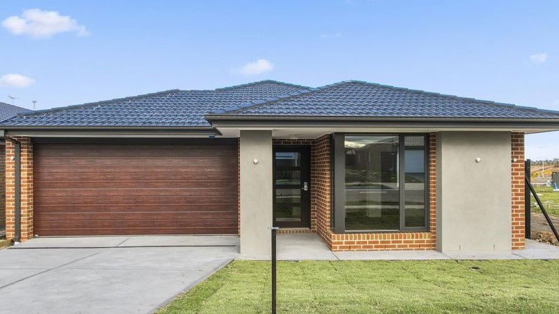 Main listing image for 18 Mediterranean Ave, Clyde  VIC  3978