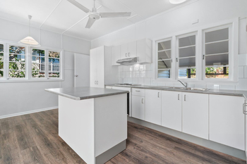 Image 4 for 11 Empress Terrace, Bardon  QLD  4065