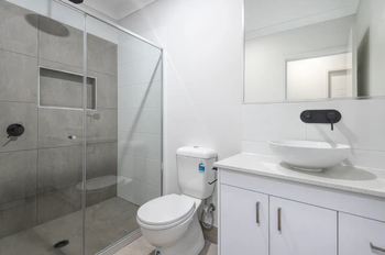 Image 6 for 2/33 Creek Pl, Park Ridge  QLD  4125