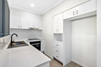 Image 5 for 2/33 Creek Pl, Park Ridge  QLD  4125