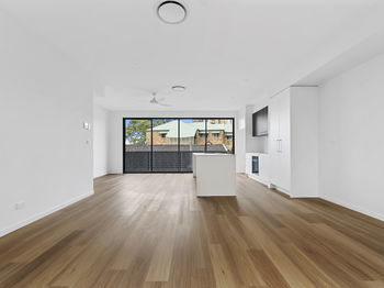 Image 3 for 2/101 Landsborough Parade, Golden Beach  QLD  4551