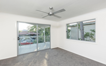Image 6 for 2/20 Houthem St, Camp Hill  QLD  4152