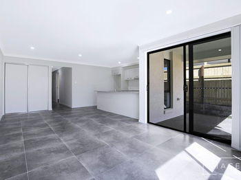 Image 5 for 1/59 Locke Crescent, Redbank Plains  QLD  4301