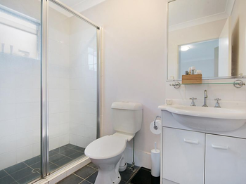 Image 5 for 4/9 Monmouth St, Morningside  QLD  4170