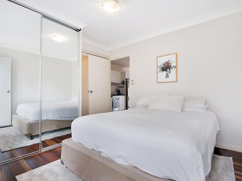 Image 6 for 4/9 Monmouth St, Morningside  QLD  4170