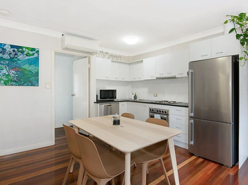 Image 3 for 4/9 Monmouth St, Morningside  QLD  4170