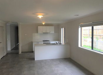 Image 3 for 1 Burnham Court, Sunbury  VIC  3429