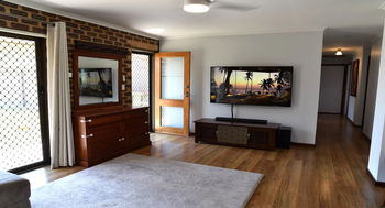 Image 5 for 36 Bywater St, Hillcrest  QLD  4118